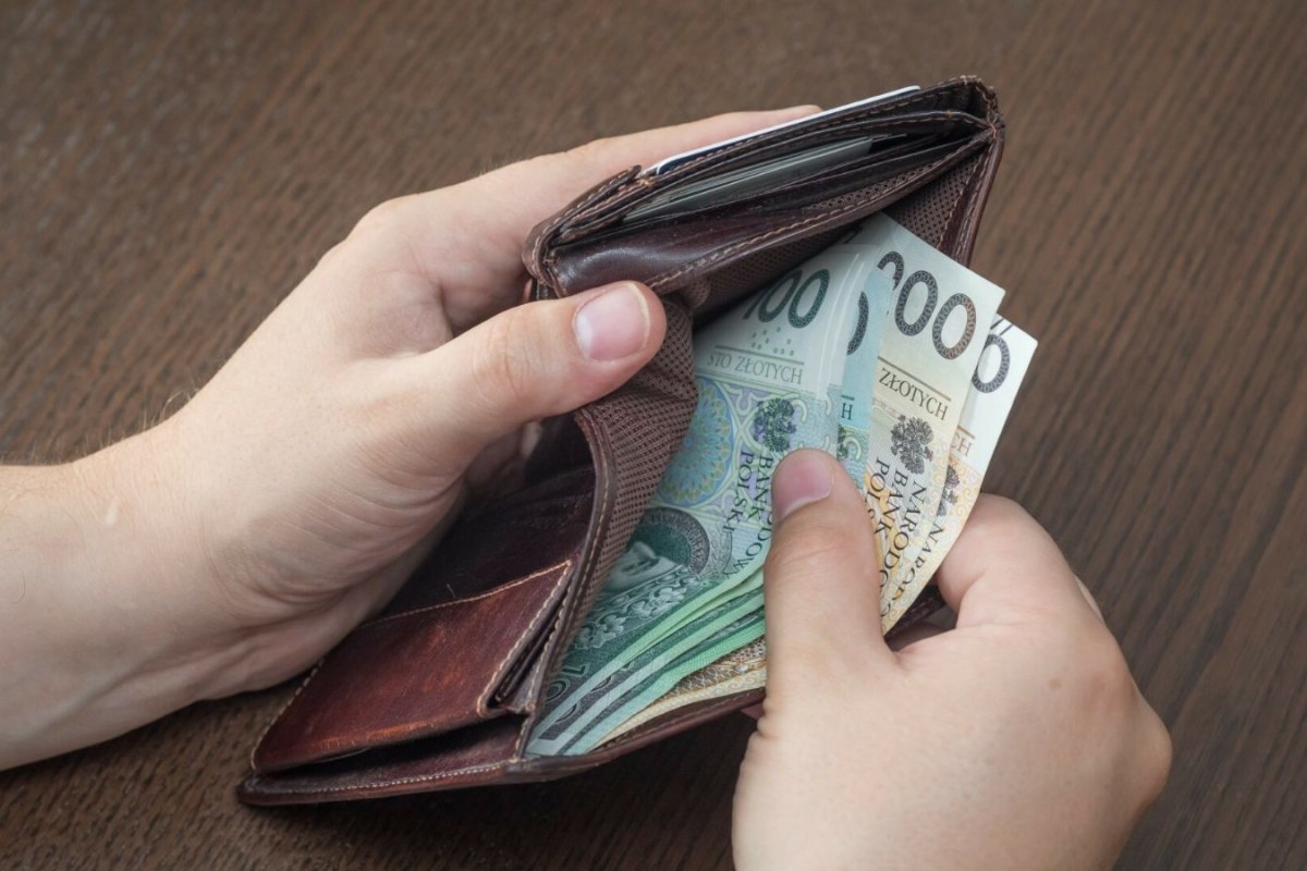 Termin 31 marca kluczowy dla wypłaty trzynastej emerytury. Seniorzy muszą pilnować danych