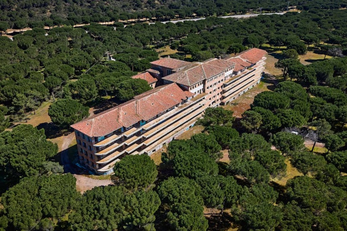 sanatorium building